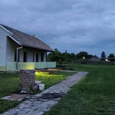 Villa Diiva Curug Extérieur photo