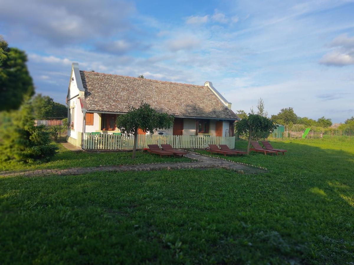 Villa Diiva Curug Extérieur photo